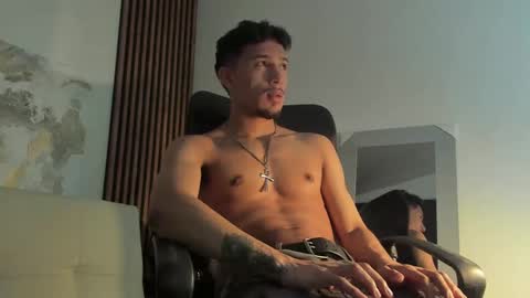 Snapshot of rafaelstone chatting on March 11, 2025, 3:48 am IG online show from March 11, 2025, 3:48 am