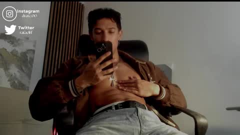 Snapshot of rafaelstone chatting on September 27, 2025, 11:32 pm IG online show from September 27, 2025, 11:32 pm