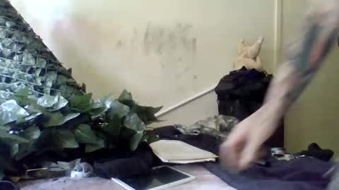 Bigthickdickinvic online show from March 6, 2025, 4:30 am