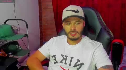 ragnar_lothbrok77 online show from March 11, 2025, 4:43 am