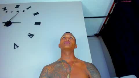 Andres H online show from March 4, 2025, 9:51 am