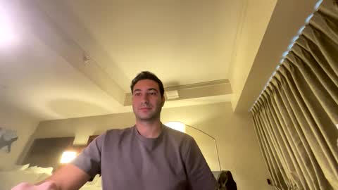 ragnearyou online show from September 17, 2025, 6:31 pm