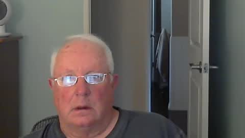 raiderman215 online show from September 27, 2025, 9:42 pm