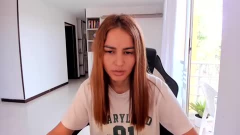 Jennyindependent model . online show from February 10, 2026, 6:56 pm