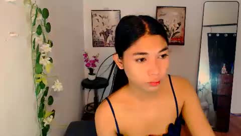 Snapshot of raindrizzle1706 chatting on December 19, 2025, 4:41 am raindrizzle1706 online show from December 19, 2025, 4:41 am