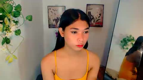 Snapshot of raindrizzle1706 chatting on December 22, 2025, 5:26 am raindrizzle1706 online show from December 22, 2025, 5:26 am