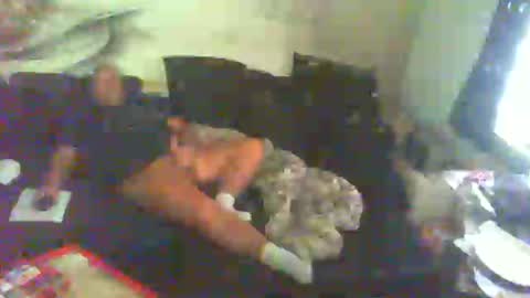 Snapshot of raintrops chatting on November 29, 2025, 1:25 pm raintrops online show from November 29, 2025, 1:25 pm