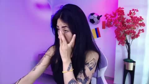 Rainy  online show from July 1, 2026, 12:07 pm