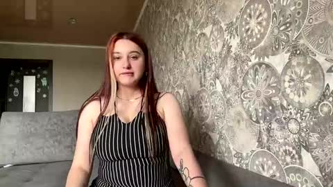 Snapshot of raisaklee chatting on May 28, 2026, 3:48 am Cherry online show from May 28, 2026, 3:48 am