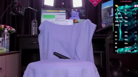 Laura online show from March 3, 2025, 3:41 am