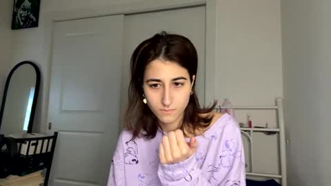 Ray Ray online show from January 3, 2025, 3:38 am