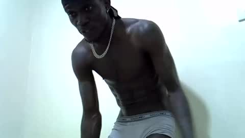 Snapshot of rakeem_1_ chatting on February 21, 2025, 7:32 pm rakeem 1 online show from February 21, 2025, 7:32 pm