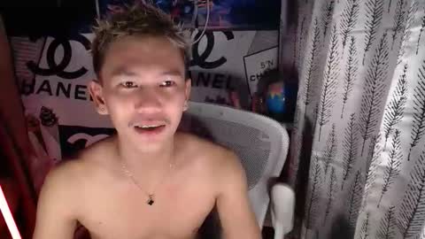 ralfhuge24 online show from April 20, 2026, 11:57 am