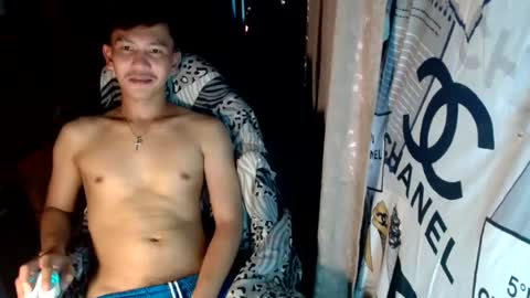 ralfhuge24 online show from July 22, 2026, 4:59 am