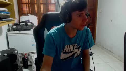 Snapshot of ramisexyloveyou chatting on September 16, 2025, 1:34 pm Ramiro online show from September 16, 2025, 1:34 pm