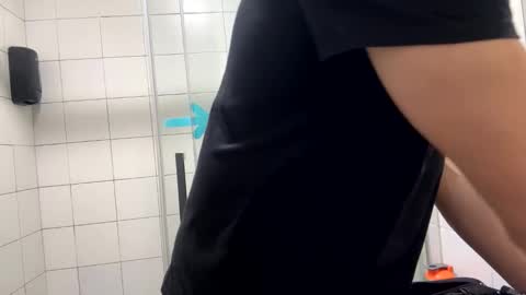 ramix95 online show from November 16, 2025, 5:07 pm