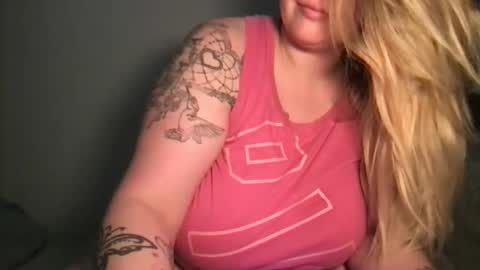 Snapshot of randiigirl69 chatting on April 23, 2026, 12:40 pm Randii online show from April 23, 2026, 12:40 pm