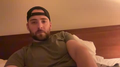 Snapshot of randomdude5950 chatting on December 13, 2024, 2:21 am randomdude5950 online show from December 13, 2024, 2:21 am