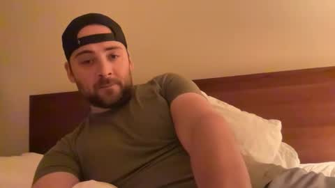 Snapshot of randomdude5950 chatting on November 10, 2025, 1:26 am randomdude5950 online show from November 10, 2025, 1:26 am