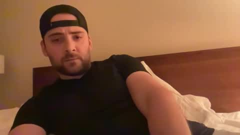 randomdude5950 online show from December 1, 2025, 1:21 am