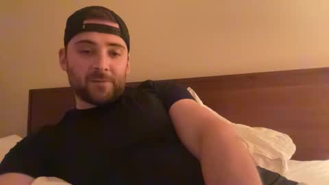 Snapshot of randomdude5950 chatting on March 2, 2026, 2:58 am randomdude5950 online show from March 2, 2026, 2:58 am