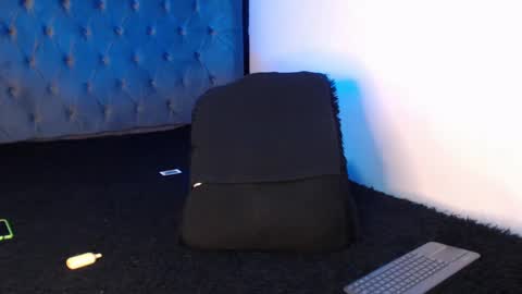 randy_connor9 online show from March 8, 2025, 10:56 pm