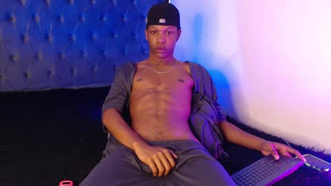 randy_connor9 online show from March 12, 2025, 7:17 pm