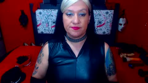 Snapshot of randymaturex01 chatting on February 6, 2025, 6:56 pm Sonia online show from February 6, 2025, 6:56 pm
