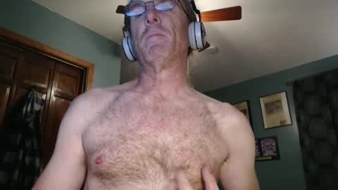 Snapshot of ranger510 chatting on December 1, 2024, 10:53 pm Ranger510 online show from December 1, 2024, 10:53 pm