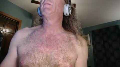 Snapshot of ranger510 chatting on December 29, 2024, 2:38 am Ranger510 online show from December 29, 2024, 2:38 am