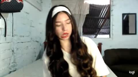 raquel2411 online show from May 24, 2026, 6:35 pm