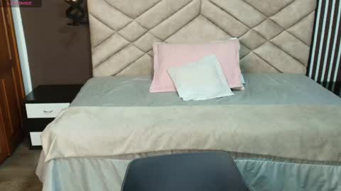 Snapshot of raqueljones_ chatting on March 3, 2025, 11:44 am Raquel online show from March 3, 2025, 11:44 am