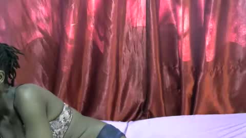 Snapshot of rasta_berry chatting on October 1, 2025, 6:41 am rasta online show from October 1, 2025, 6:41 am