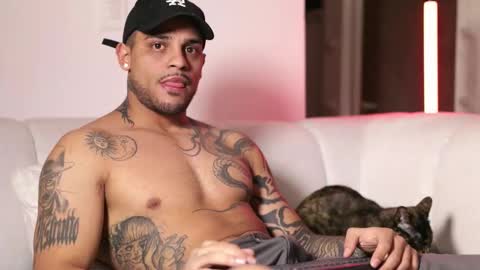 rausch77 online show from November 10, 2025, 3:49 am