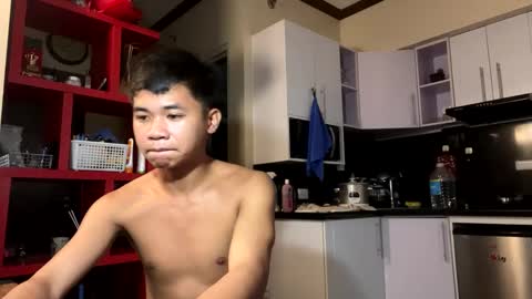 raven354 online show from December 26, 2024, 4:43 am