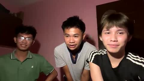 raven354 online show from February 20, 2025, 3:19 pm