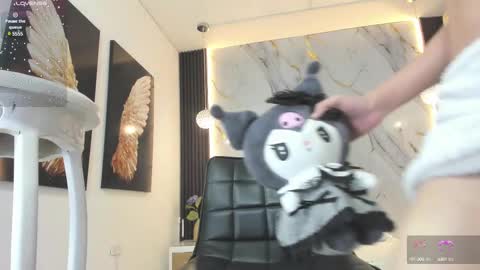 raven_li online show from March 9, 2025, 4:27 am