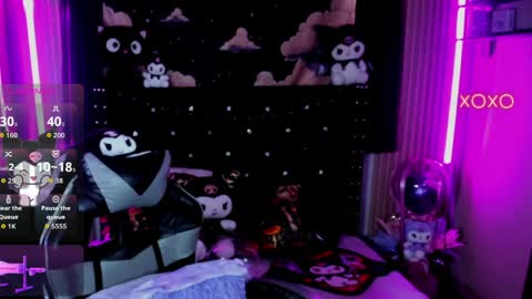 Snapshot of ravencollen chatting on April 22, 2026, 7:59 pm ravencollen online show from April 22, 2026, 7:59 pm