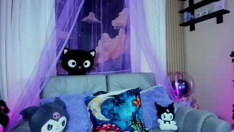 Snapshot of ravencollen chatting on June 28, 2026, 1:44 am ravencollen online show from June 28, 2026, 1:44 am