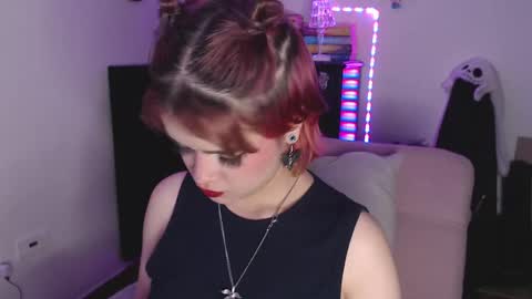 raventh_ online show from February 18, 2025, 11:41 pm