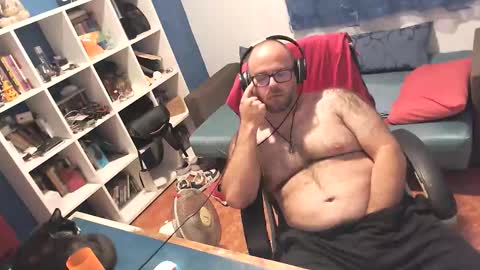 ravingr3d3 online show from September 16, 2025, 10:55 pm