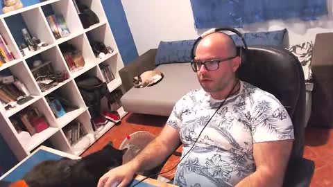 ravingr3d3 online show from October 11, 2025, 8:51 pm