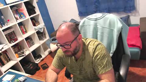 ravingr3d3 online show from March 22, 2026, 12:14 am