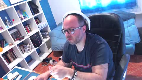 ravingr3d3 online show from April 6, 2026, 9:10 am