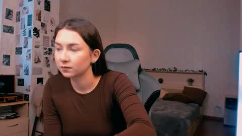 Alia Mereyn online show from October 20, 2025, 11:10 am