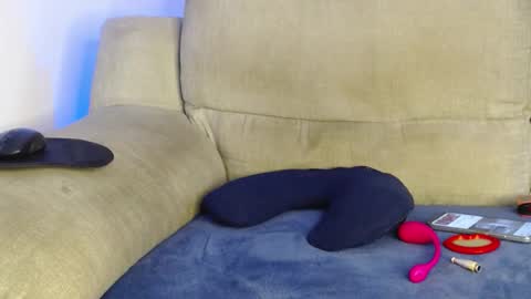 Ray  online show from February 26, 2026, 7:24 pm