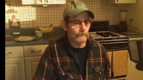 Ray online show from March 3, 2025, 10:42 pm