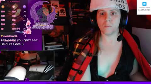 Snapshot of raysuon chatting on December 22, 2024, 10:17 am Rae-Suon online show from December 22, 2024, 10:17 am