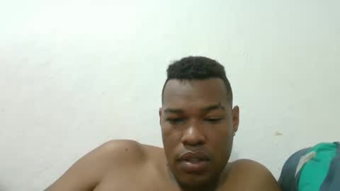 Snapshot of rc672714 chatting on February 25, 2025, 9:13 pm rc672714 online show from February 25, 2025, 9:13 pm