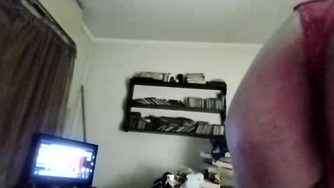 rdcervetto81 online show from December 22, 2025, 12:40 am